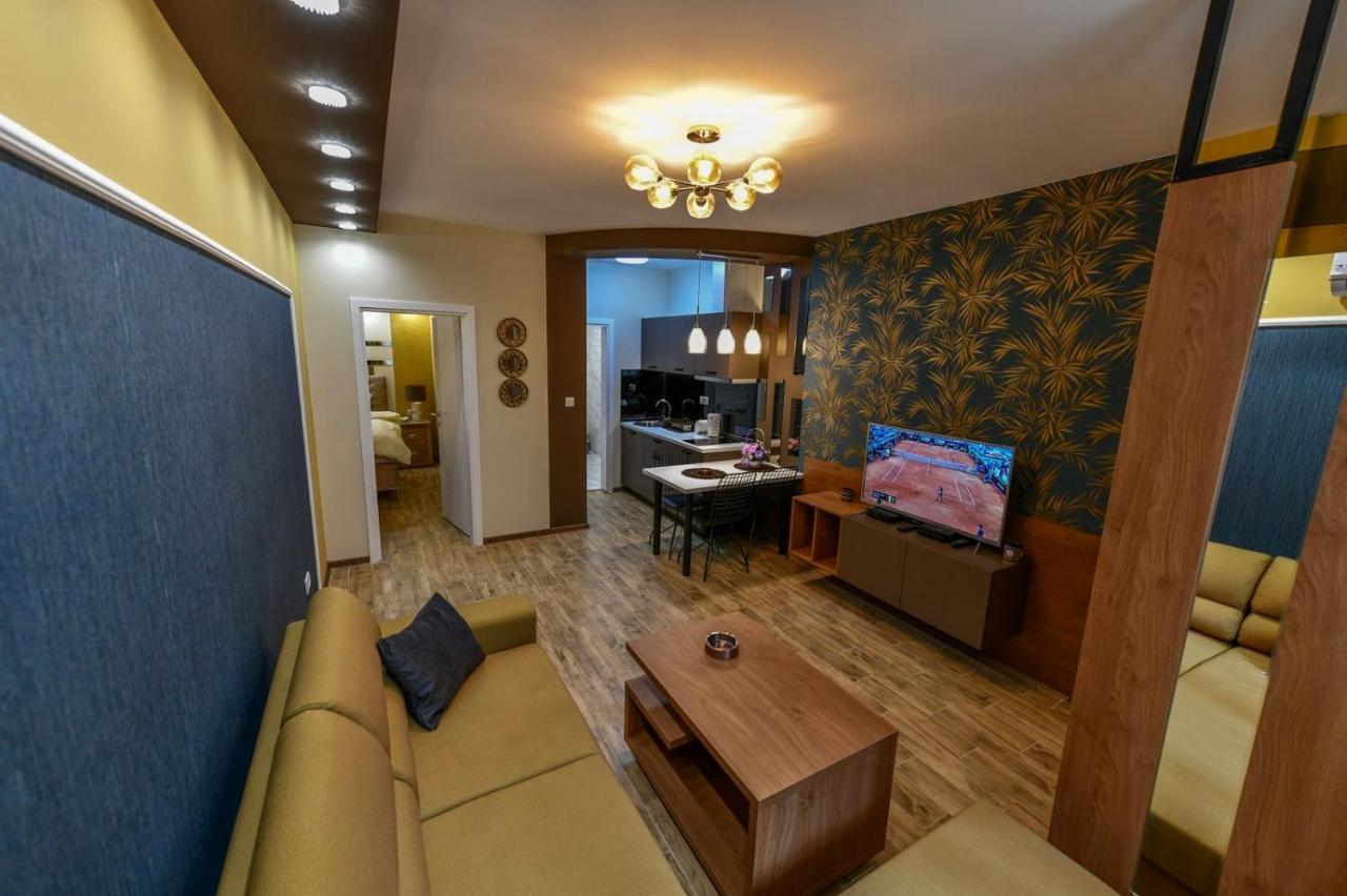 Apartman Dolar Kraljevo Bagian luar foto